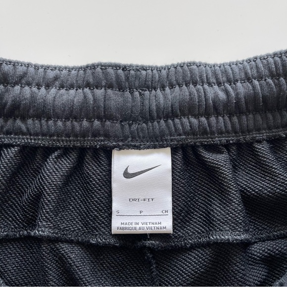 Nike Swoosh Fly Standard Issue Sweatpants in S - Picture 5 of 6
